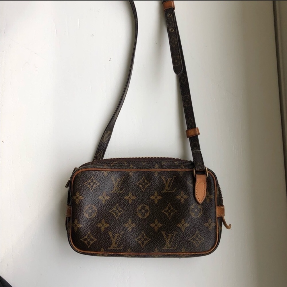 Louis Vuitton Crossbody Purse